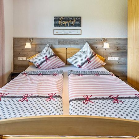 Am Oberen Buehl Apartment ฟวร์ตวานเงน ภายนอก รูปภาพ